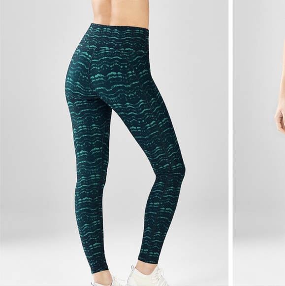 NWT Fabletics Define PowerHold® High-Waisted Leggings - Picture 1 of 7